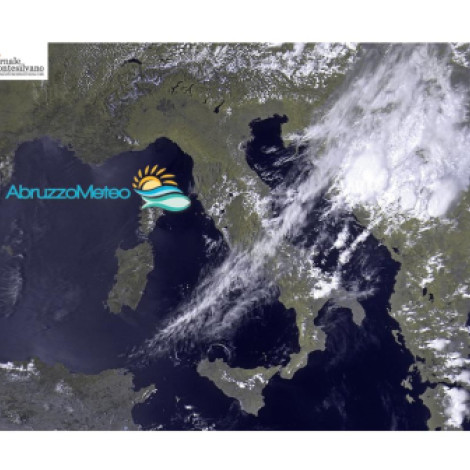 Soleggiato, ventilato sull'Adriatico con temperature in aumento