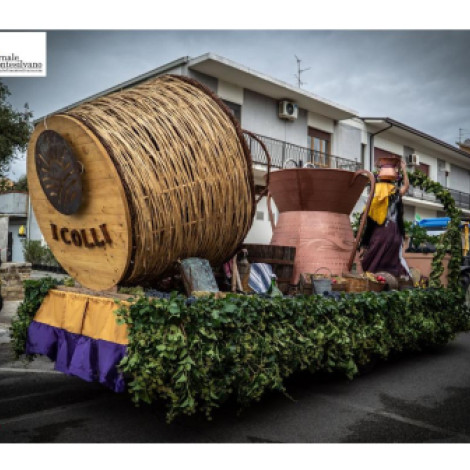 Fossacesia, V Festa dell'Uva e del Vino: tradizione, contrade, sapori e musica