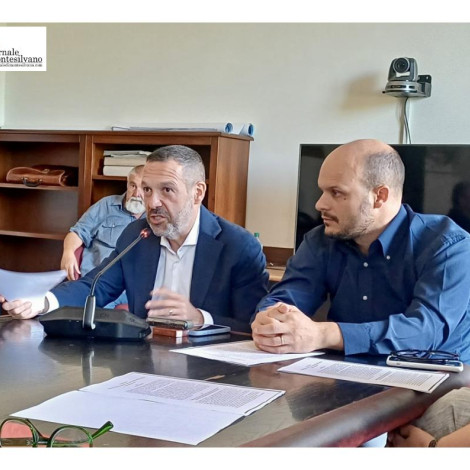 Pescara/Concessioni balneari. In Commissione Sospiri illustra la legge che ridisegna il futuro della costa