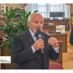 Formazione: i formatori già operativi prima del 2013 possono continuare a svolgere docenze anche senza diploma