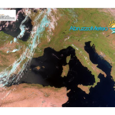 Temperature. Caldo afoso. Ancora valori elevati, lungo la fascia costiera punte di umidità molto alte.