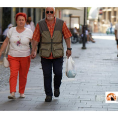 Pensioni, cresce il divario: alle donne in media 1.048 euro, agli uomini 1.506