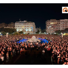 Tommaso Paradiso a Pescara, Cremonese soddisfatto del grande successo. Federconsumatori: gravi criticità sicurezza e mobilità