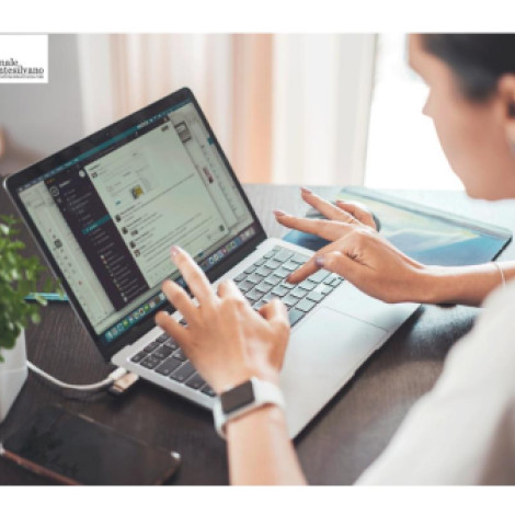 Report sanità, il 40% degli utenti prenota di notte o nel week end