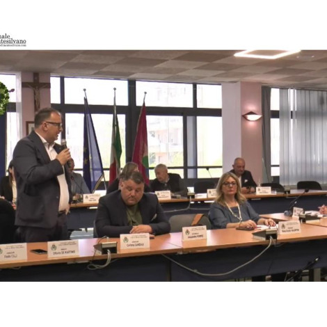 Montesilvano/consiglio comunale, 500mila euro in bilancio ma sfugge la destinazione