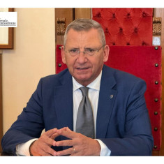 Nuovo Comune di Pescara,  Luigi Albore Mascia eletto presidente della Commissione Statuto