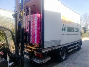 Abruzzo/banco alimentare. Uova di Pasqua donate