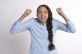 faccia di donna arrabbiata