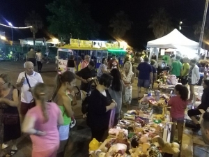 L'Isola dei Bambini di Amare Montesilvano 50 banchetti al "Mercatino dei Bambini"