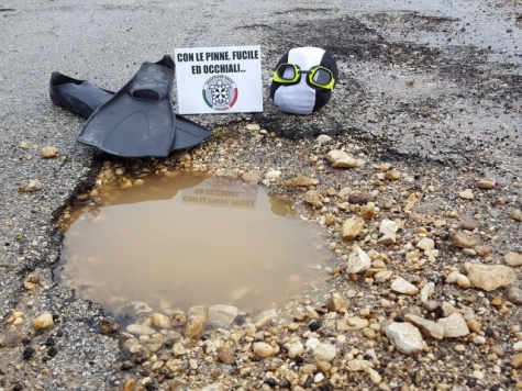 la protesta ironica di Cp