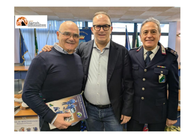 Trent’anni di storia e sicurezza: presentato il Calendario 2026 della Polizia Locale di Montesilvano.