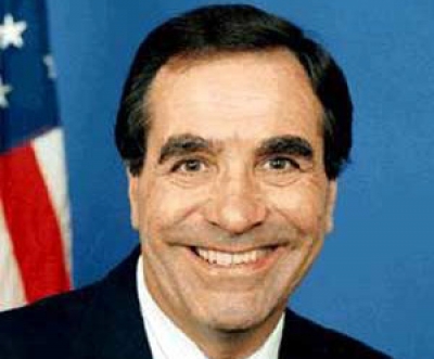 Bruce Frank Vento, Deputato del Congresso degli Stati Uniti, era di origini abruzzesi.