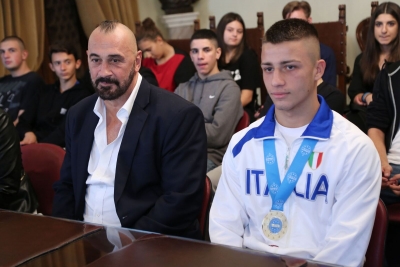 Kickboxing. Alessandro Caputo ricevuto dal Sindaco di Pescara