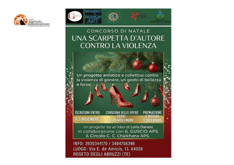 A Roseto un Albero di Natale con le scarpette rosse: l'arte contro la violenza