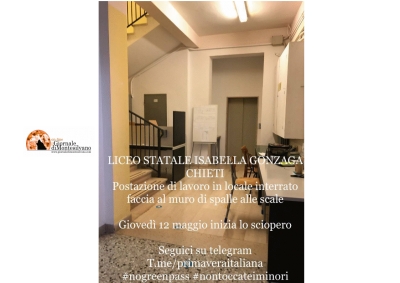 Sciopero fame e sete. “Insegniamo a non discriminare”, presidio #NOGREENPASS #NONTOCCATEIMINORI