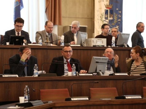 Pescara approva Bilancio. Sindaco e Diodati: “Ora subito al lavoro su manutenzione e sicurezza”