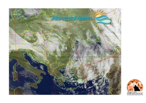 Aria fredda, temporali e neve a quota bassa.