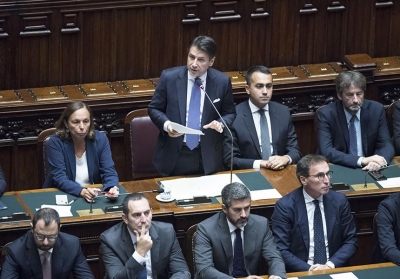Conte bis a Montecitorio incassa la fiducia