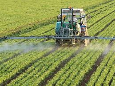 Vasto. Agricoltori protestano contro aumenti consortili: “Diciamo no”