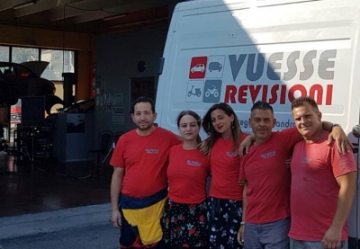 Il team Di Vuesse Revisioni di Montesilvano