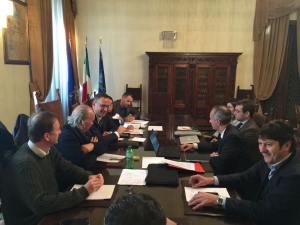 Tavolo - conferenza odierna