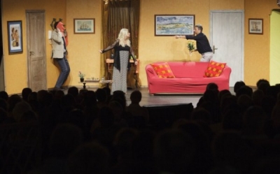 Teatro. I Perplessi con L'incrocio, il successo continua.