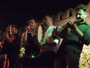 L'Aquila, concerto a Palazzo di Giustizia, Napuliammore