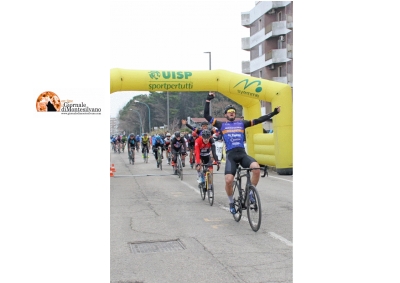 Trofeo Carnevale: triplice festa sulle strade di San Salvo per Franco Gallo, Emanuele Scipione e la Ciclistica Valle del Trigno