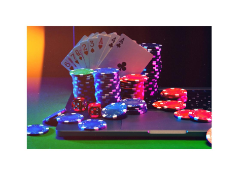  https://www.vecteezy.com/photo/49984509-casino-playing-cards-and-chips-on-laptop-keyboard