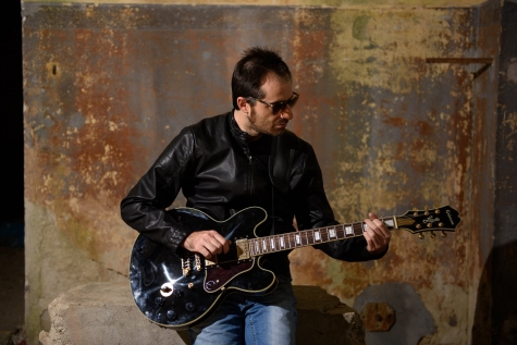 Danilo Florio, nuovo brano dedicato a chi tira la 'caretta' tutti i giorni