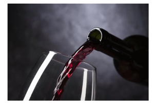 Città Sant’Angelo, nasce “Cantine e cortili”. Vino e architettura del borgo