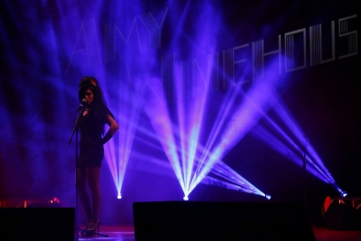 Pescara, sosia italiana di Amy Winehouese interpreta la sua vita