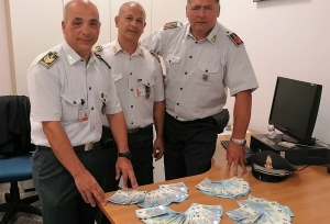 Pescara/aeroporto, sequestrate banconote false