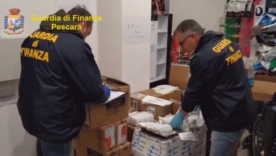 Coronavirus/Pescara ancora sequestri e denunce per ricarichi su disinfettante