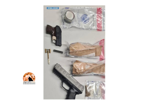 Pescara, ragazza trovata in struttura recettizia con droga, lanciarazzi e una chiave universale
