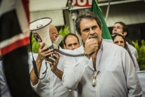 Minibot. Fiore FN: "altro che pataccones".