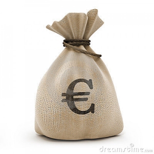 Salvataggio Carichieti: “Governo cancella risparmi dei truffati e salva i pessimi banchieri”