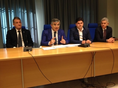 conferenza di questa mattina con Luciano D'Alfonso