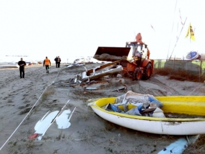 Pescara. Natanti abbandonati rimossi.
