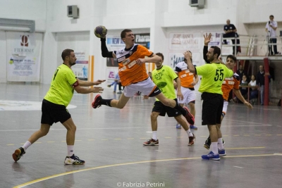 Pallamano Serie A2 maschile. Pharmapiù Sport Città Sant’Angelo batte il Putignano