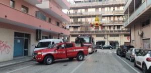 Pescara, scongiurato incendio in via De Berardinis