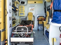 Penne, schianto auto contro albero. Muore una donna.