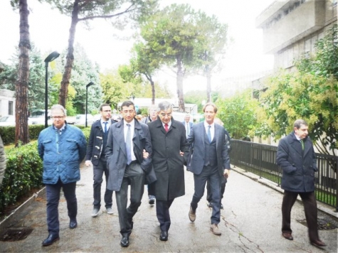 Foto: Mastromauro e D'Alfonso in visita all'ospedale di Giulianova (archivio)