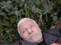 l'uomo nel fosso
