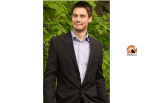 007 egiziani/Regeni, fu inscenata una rapina.