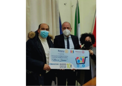 Villa Santa Maria, il Rotary Club dona al Comune 520 euro per chi è in difficoltà