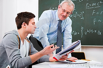 Teramo/Piano dimensionamento. Docenti IIS Marino Forti: no a perdere l’identita’ della scuola