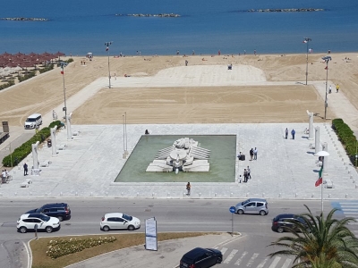 Pescara Fontana Cascella