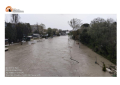 Maltempo. Proseguono le operazioni di sversamento della diga, il fiume Pescara invade la golena nord