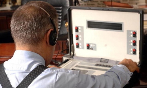 Terrorismo, Orlando "controlli anche su chat e playstation"